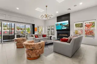 10140 Masters Drive NE Living Room