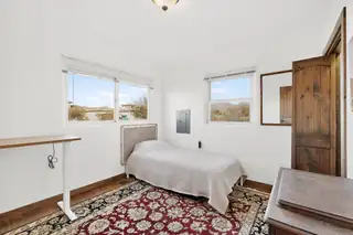 98 Rancho Pequenos Way NW Bedroom