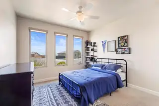 6527 VISTA DEL PRADO Bedroom