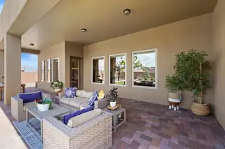 6527 VISTA DEL PRADO Patio