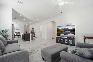 4433 Golden Eagle Loop NE Living Room