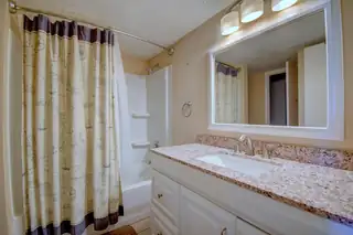 8445 Chambers Court NE D Bathroom