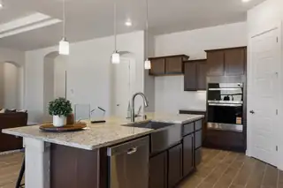 6915 Zachary Road NE Kitchen