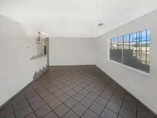 1333 Lucretia Street SW Kitchen