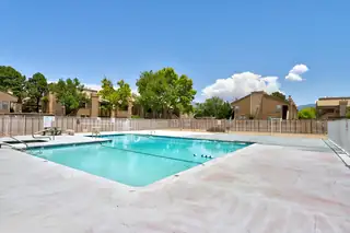 3825 Montgomery Boulevard NE APT 122 Pool