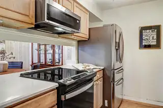 3825 Montgomery Boulevard NE APT 122 Kitchen