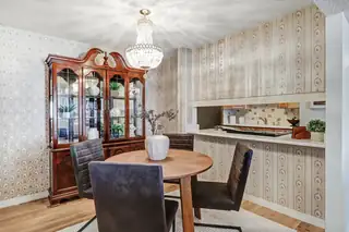 3825 Montgomery Boulevard NE APT 122 Dining Room