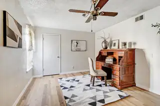 3825 Montgomery Boulevard NE APT 122 Home Office