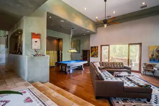 22 Tierra Monte Street NE Living Room