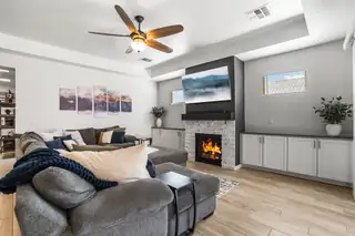 1963 Castle Peak Loop NE Living Room