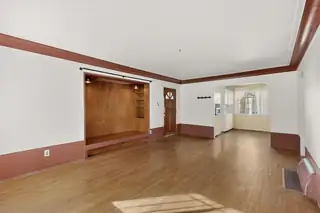 3705 Campus Boulevard NE 