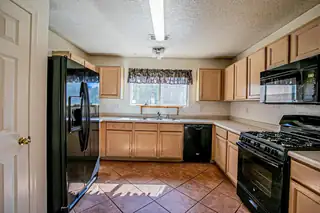 11311 Campo Del Oso Avenue NE 