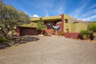 51 Rock Ridge Drive NE Exterior Front