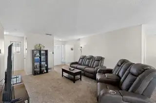 405 Maddox Loop Living Room