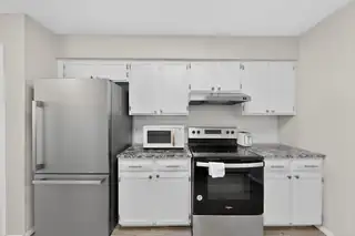 405 Maddox Loop Kitchen