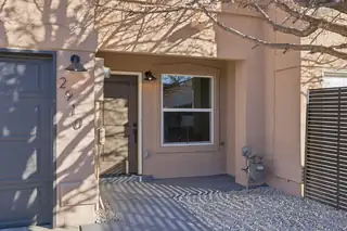 2910 Quail Pointe Drive NW Exterior Front