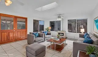 8100 Hannett Avenue NE Living Room