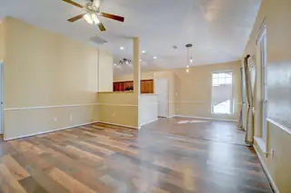 8316 Calle Soquelle NE Living Room