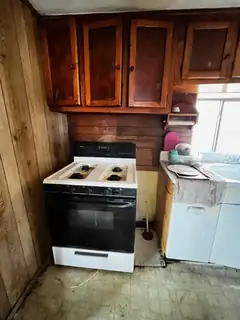 17 County Rd. 144 Kitchen