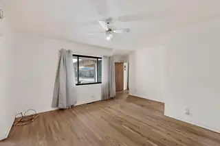 1019 5th Street NW Living Room