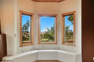 3 SECOND MESA DRIVE View