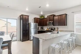 3432 Oregon Trail Road NE Kitchen