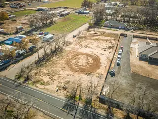 Kelly Lane, Los Lunas 