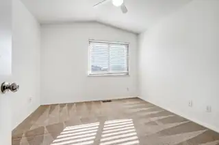 7415 Eagle Crest Avenue NE Living Room