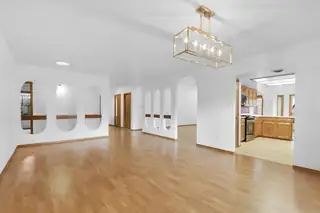 8912 Cherry Hills Road NE Living Room