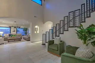 9900 Eagle Rock Avenue NE Living Room