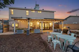 12525 Tomlinson Drive SE Patio