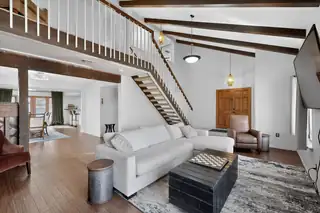 12525 Tomlinson Drive SE Living Room