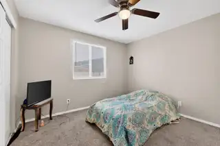 10401 Aspen Avenue NE Bedroom