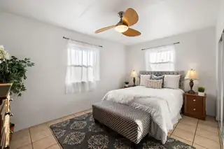 2717 Solano Drive NE Bedroom