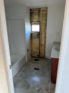 7112 Pan American NE 20 Kitchen