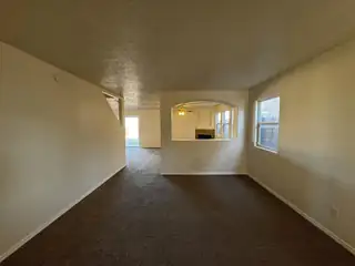 8300 Bluffs Edge Place NW 