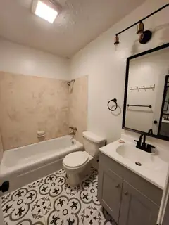 2505 Muriel Street NE D 