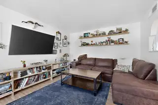 1913 Saturn Court NE Living Room