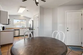 8311 Calle Avion NE Kitchen