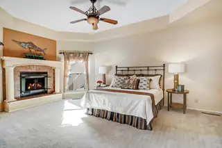 11504 Woodmar Lane NE Bedroom