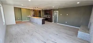 505 Los Arboles Avenue NW Living Room