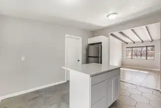 3135 Graceland Drive NE Kitchen