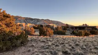 13700 Pino Ridge Place NE 