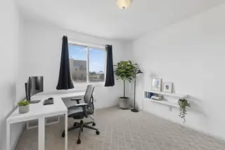 1526 Vassar Drive NE Home Office