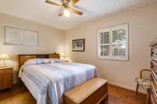 316 Homeland Road NW Bedroom