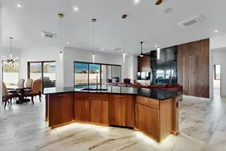 2 Brazos Trail Kitchen