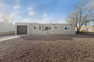 3209 Palomas Drive NE, Albuquerque