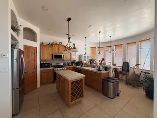 5610 Cody Road NE Kitchen