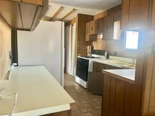 717 W Allen Avenue Kitchen