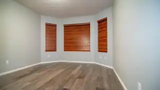 813 Waterfall Drive NE 